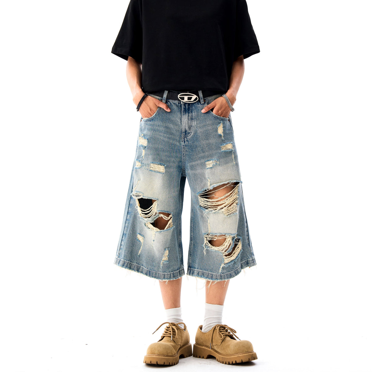 Bermuda denim traforati a tubo dritto
