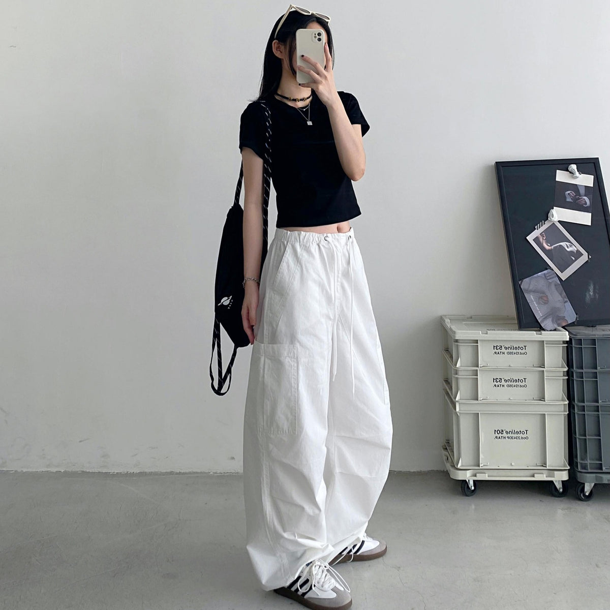 Pantaloni “Urban Flow” larghi con coulisse
