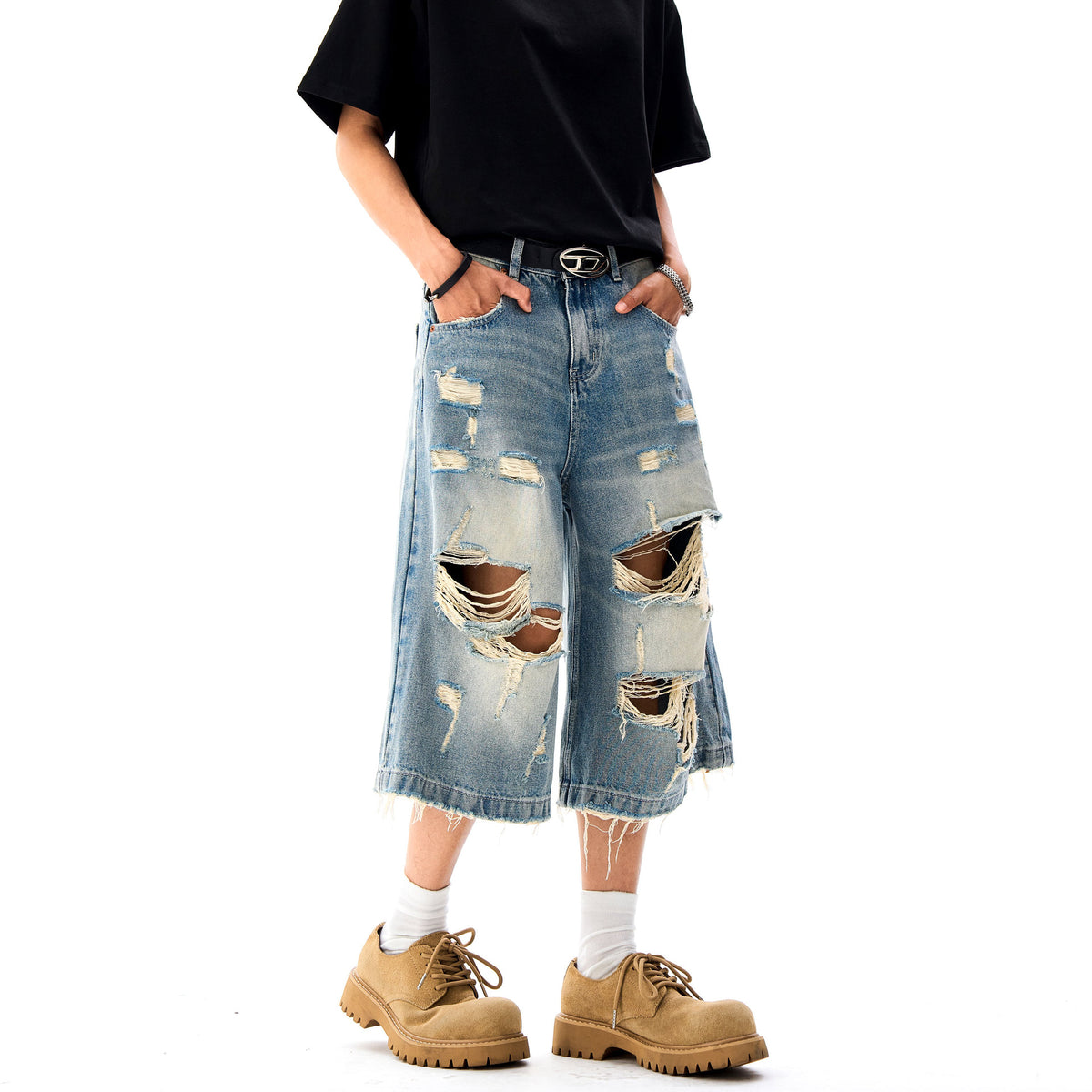 Bermuda denim traforati a tubo dritto