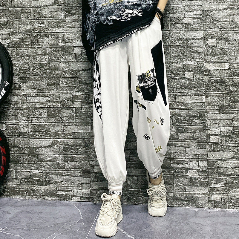 Pantaloni harem stampa lettering street style
